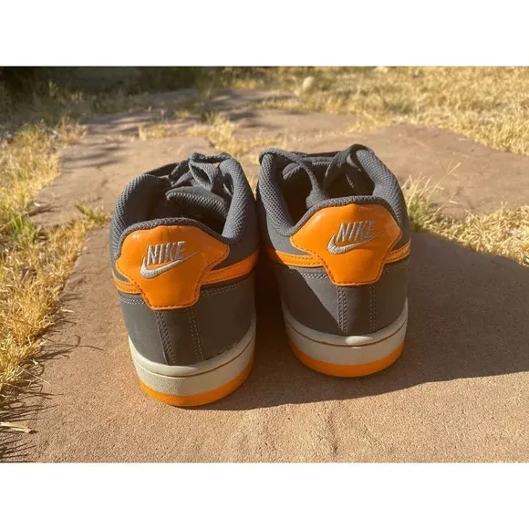 Nike Air Sneakers Mens US 8.5 Athletic Basketball Lace-Up Shoes Gray Orange