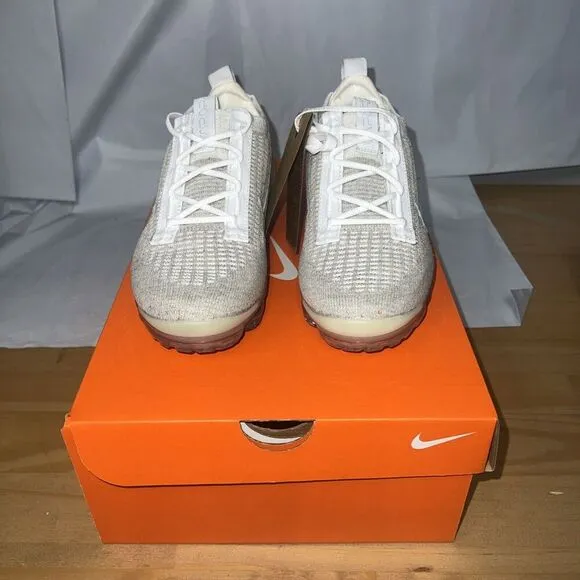 Nike Air Vapormax 2021 FK DC4112-100 Sneaker Women's 6 White Running Shoes BBS89