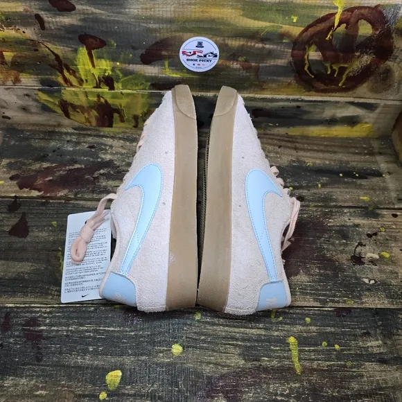 Nike Blazer Low '77 Women's Size 11.5 Men's 10 Salmon Suede‎ Shoes FQ8060-800