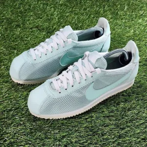 NIKE CORTEZ - Womens Shoes - SIZE 8