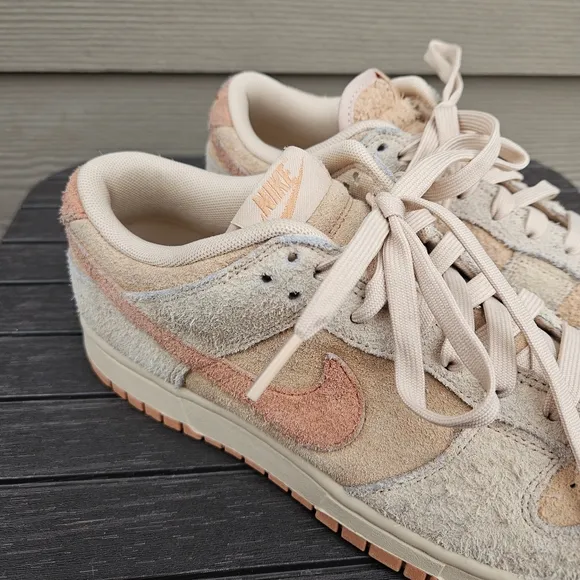 Nike Dunk Low Burnt Sunrise Suede Sneakers HF5075-287 Womens Size 9.5