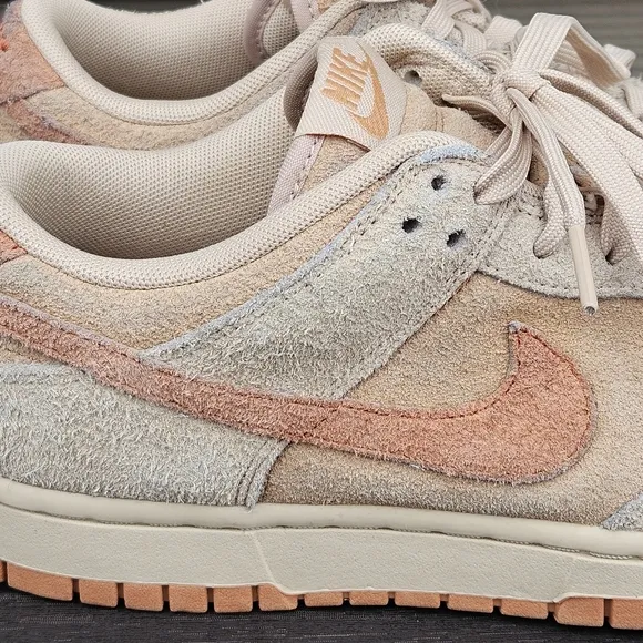 Nike Dunk Low Burnt Sunrise Suede Sneakers HF5075-287 Womens Size 9.5