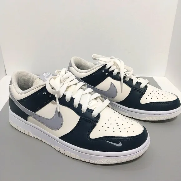 Nike‎ Dunk Low Sneakers, NEW, Size