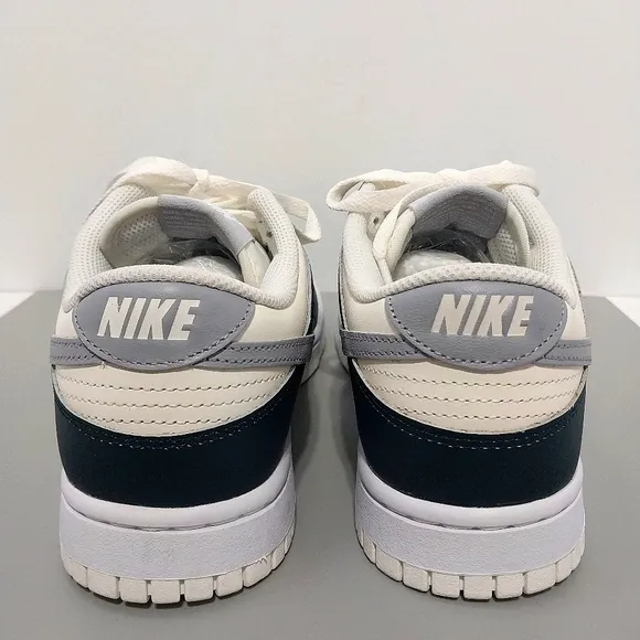Nike‎ Dunk Low Sneakers, NEW, Size