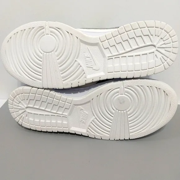 Nike‎ Dunk Low Sneakers, NEW, Size
