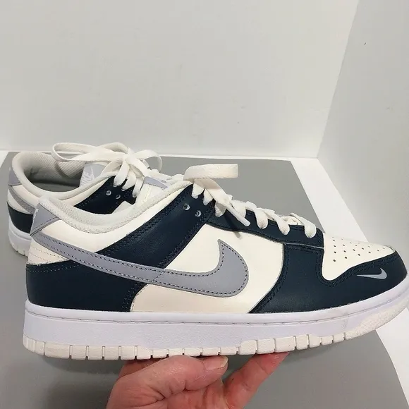 Nike‎ Dunk Low Sneakers, NEW, Size