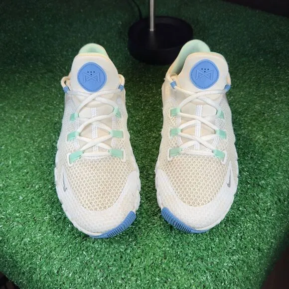NIKE FREE METCON 4 - Women’s Athletic Shoes - SIZE 7.5