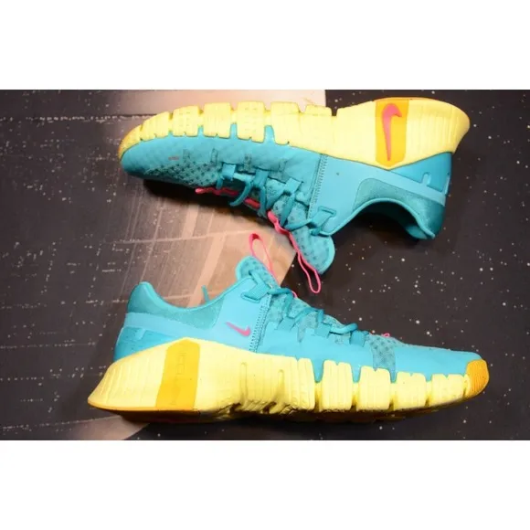 Nike Free Metcon 5 DV3949-302 Men's US 11.5 Workout Shoes Aqua Athletic Sneakers