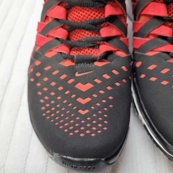 Nike Free Trainer 5.0 Men's Size 8 Running Pull-on Shoes