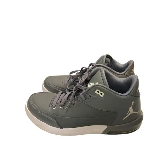 Nike Jordan 2015 Flight Sneakers Flight Origin 3 Mens Gray And White Size 10.5