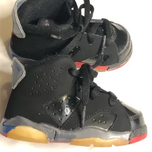 Nike Jordan 6 retro black basketball 🏀 baby sneakers