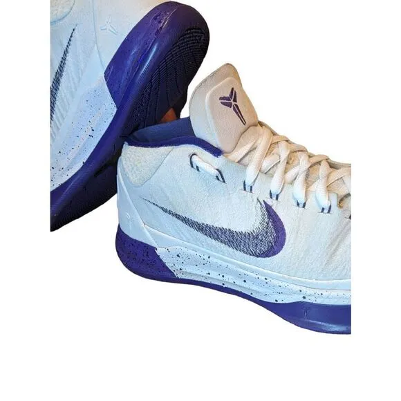 Nike Kobe Ad mid baseline purple. Size 8