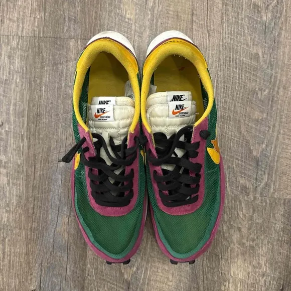 Nike LDWaffle x Sacai Pine Green Yellow Pink