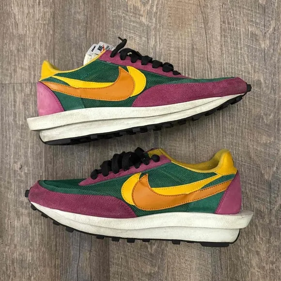 Nike LDWaffle x Sacai Pine Green Yellow Pink