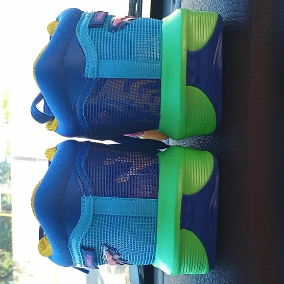 Nike Lebron Witness Max Air Basketball Men's Size 10.5 New.