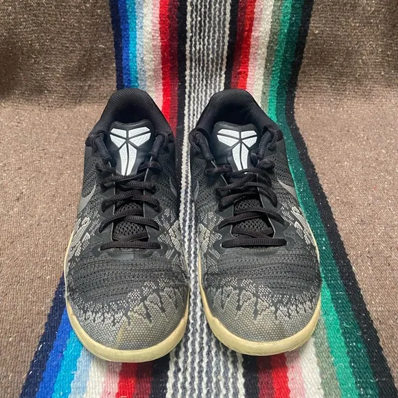 Nike Mamba Rage Anthracite Mens Size 10.5 Black White Athletic Sneaker Shoes