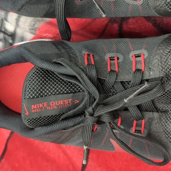 Nike men's quest 4 shoes