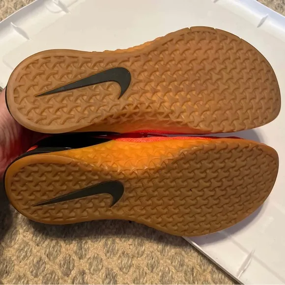 Nike NIKe Id METCON 3 Men`s Size 8 Red Gum Athletic Trainning Shoes 920369-991