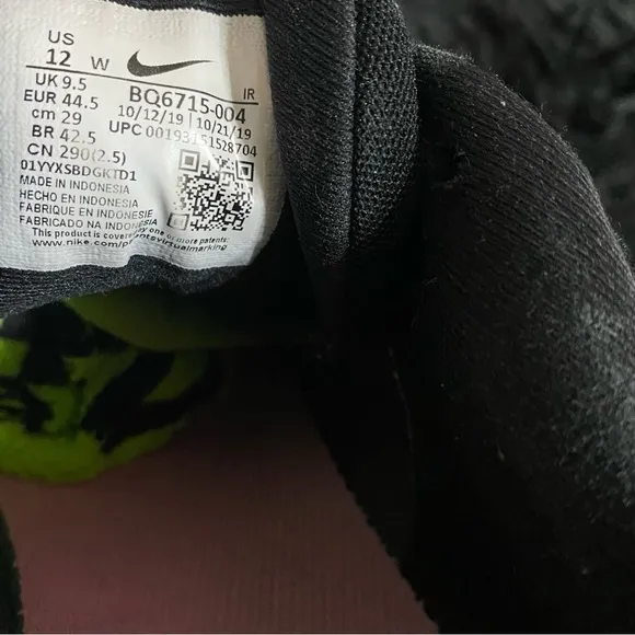 Nike Revolution 5 Running Shoes Women’s size 12 W Pink Black and Gray