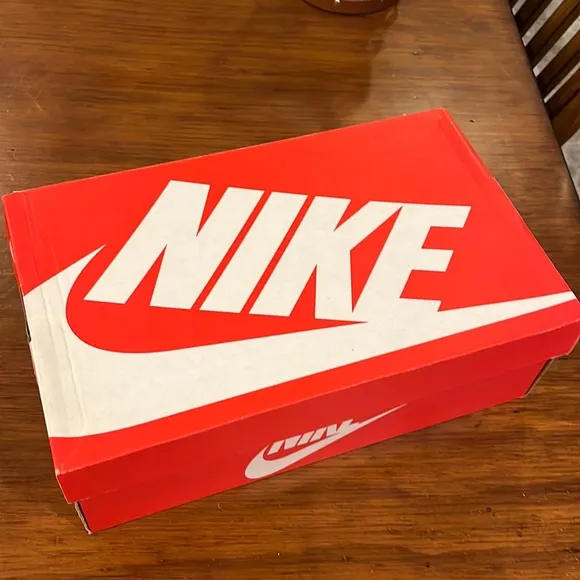 Nike Rosherun Print GS shoes sneakers 677784 601 Youth Girls Size 5.5 Y