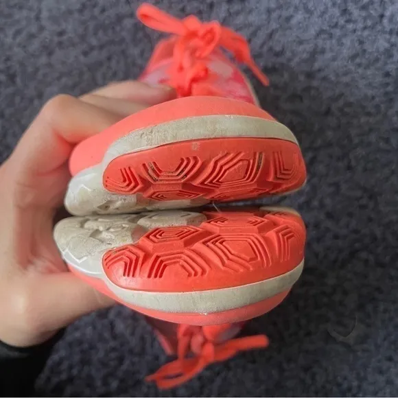 𝅺nike Running Sneaker Pink Orange Size 8