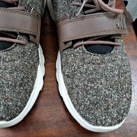 Nike SB Trainrendor Men’s Size 9.5 Running Shoes Brown/Multicolor 616575-206