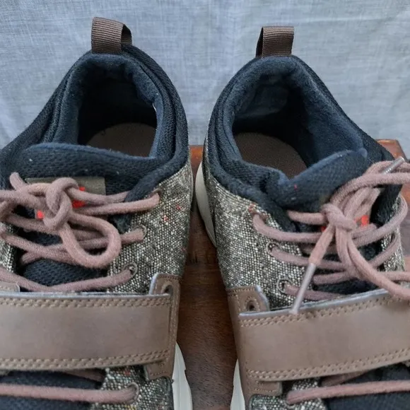 Nike SB Trainrendor Men’s Size 9.5 Running Shoes Brown/Multicolor 616575-206