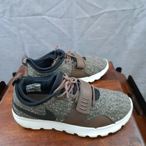 Nike SB Trainrendor Men’s Size 9.5 Running Shoes Brown/Multicolor 616575-206