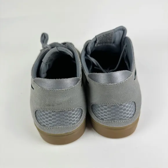 Nike SB Zoom Mens Skateboarding Shoes Size 13 Grey Suede Gum Sneakers 724954-002
