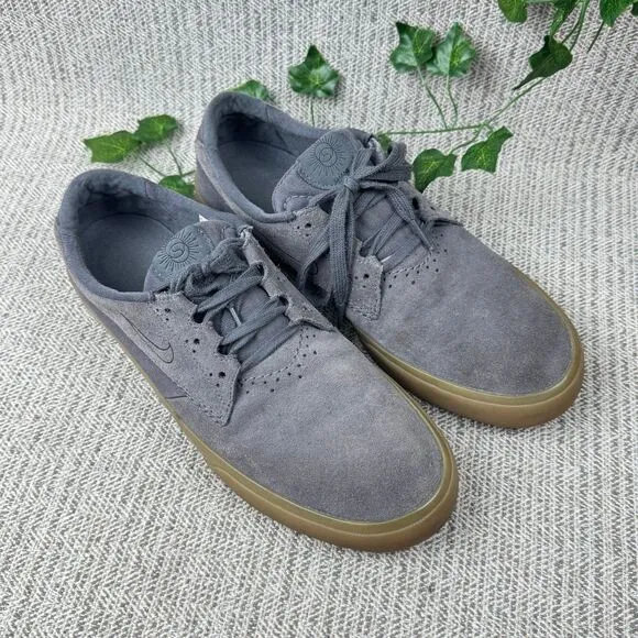 Nike Shane SB Men's Sneakers Shoes Men’s 10 Gray Suede