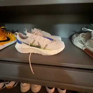 Nike Sneakers brand new never worn