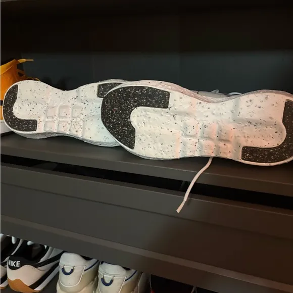 Nike Sneakers brand new never worn