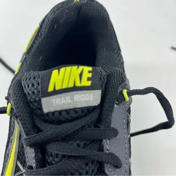 Nike Trail Ridge Athletic Shoes