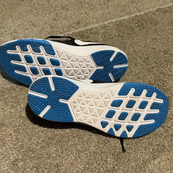 Nike Train Athletic Shoes