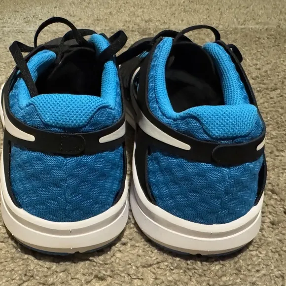 Nike Train Athletic Shoes