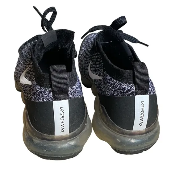 Nike Vapormax Flyknit Oreo Black Gray Running Athletic Shoes Womens 8