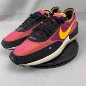 Nike Waffle One Active Fuchsia Athletic Shoes Sneakers Mens Size 10.5 DA7995-600