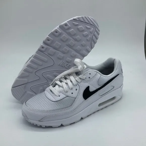 Nike WMNS Air Max 90 White Snakeskin White Black Sneakers DZ5212-100