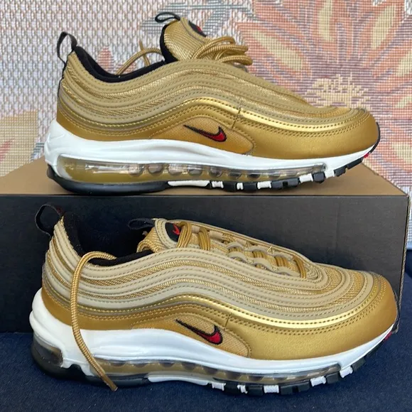 Nike WMNS Air Max 97Metallic Gold/Black/White/ Varsity RedSize 6.5DQ9131-700