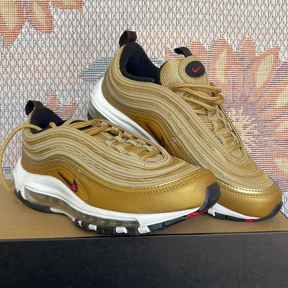 Nike WMNS Air Max 97Metallic Gold/Black/White/ Varsity RedSize 6.5DQ9131-700