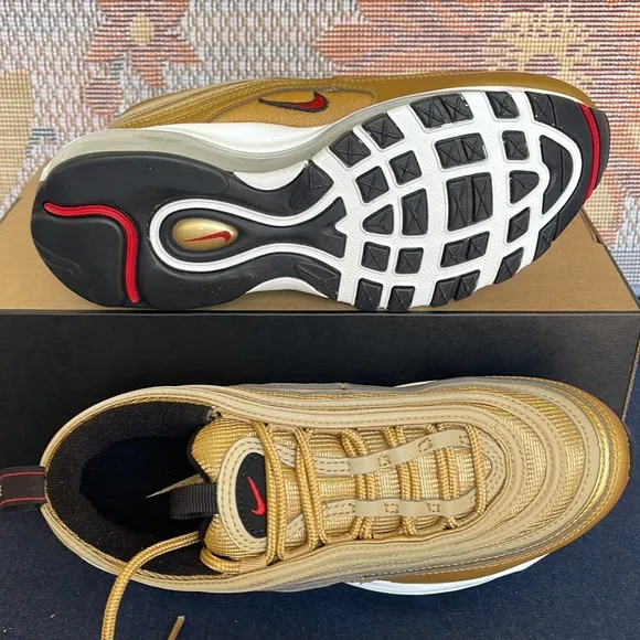 Nike WMNS Air Max 97Metallic Gold/Black/White/ Varsity RedSize 6.5DQ9131-700