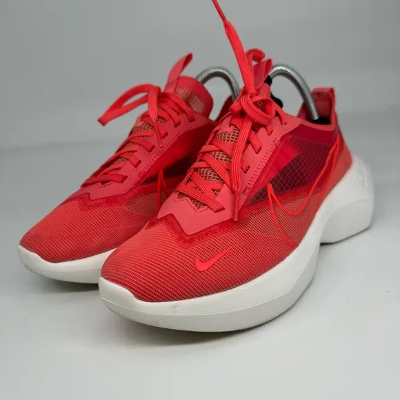 Nike‎ Women's 8 Vista Lite Magic Ember White Athletic Running Sneaker Shoes