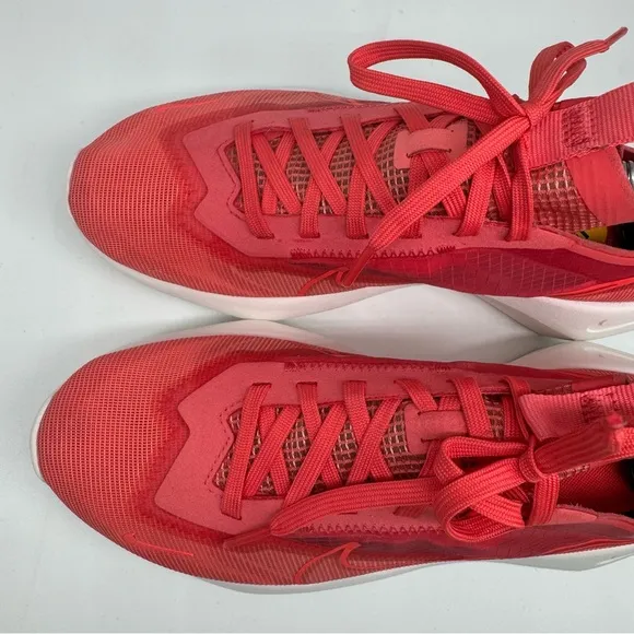 Nike‎ Women's 8 Vista Lite Magic Ember White Athletic Running Sneaker Shoes