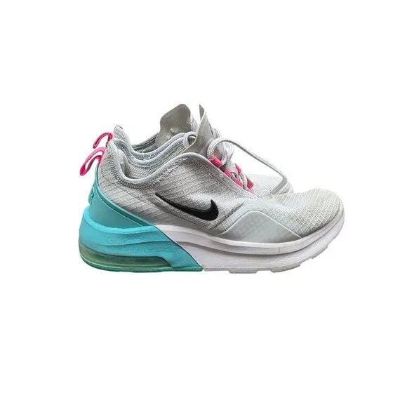 Nike Womens Air Max Motion 2 CU4925-002 Gray Running Shoes Sneakers Size 6.5