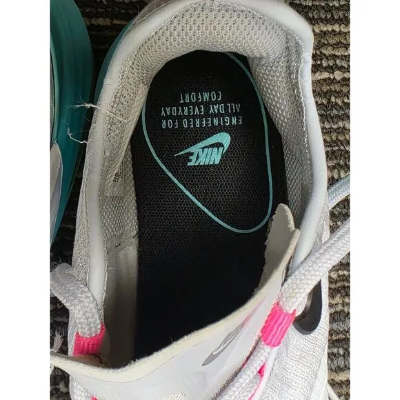 Nike Womens Air Max Motion 2 CU4925-002 Gray Running Shoes Sneakers Size 6.5