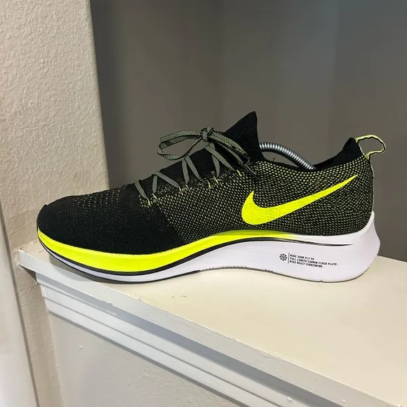 Nike Zoom Fly Flyknit Mens Size 12 Racing Black Volt Athletic Shoes BV6103-002