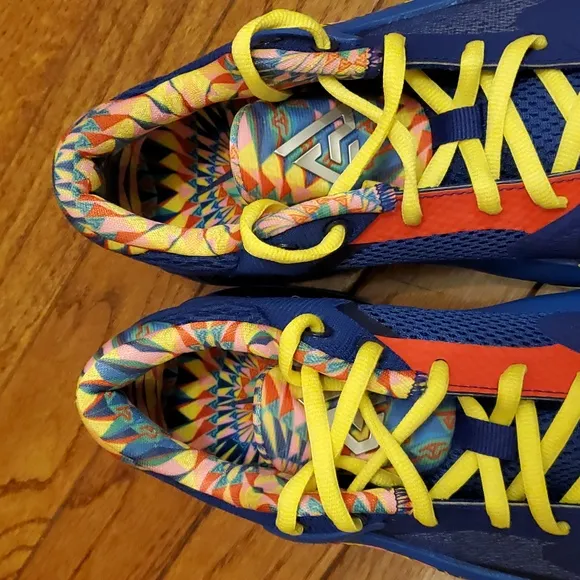 Nike Zoom Freak 4 Big Kids. Royal blue/ yellow, Kaleidoscope Athletic Shoes 6Y