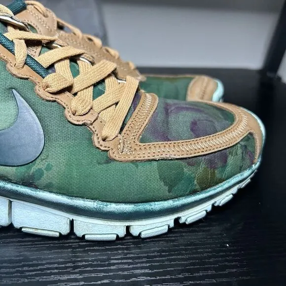 Nike Free 5.0 Liberty Of London Women's Size 10 Running Shoes Sneakers Green