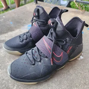 NIKE LEBRON XIV - Mens Shoes - SIZE 11