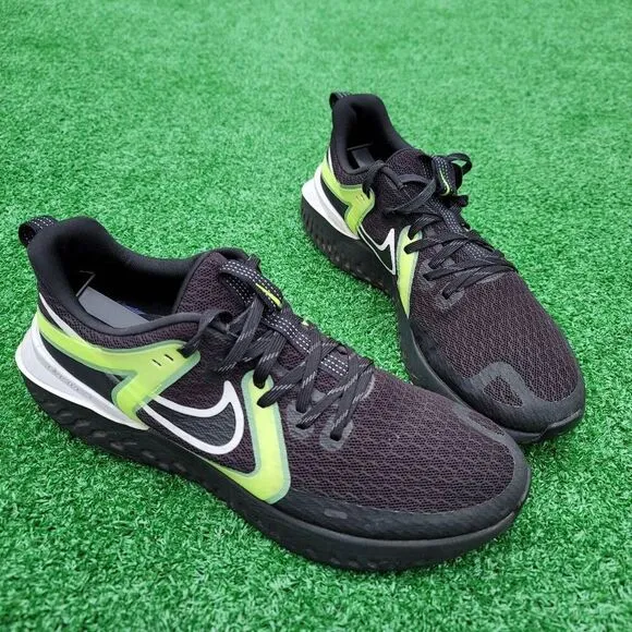 NIKE LEGEND REACT 2 BLACK - Men's Running Shoes -  SIZE 12